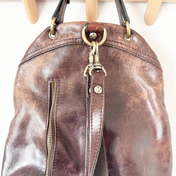 Patricia Nash Alencon Leopard Print Backpack display picture 2